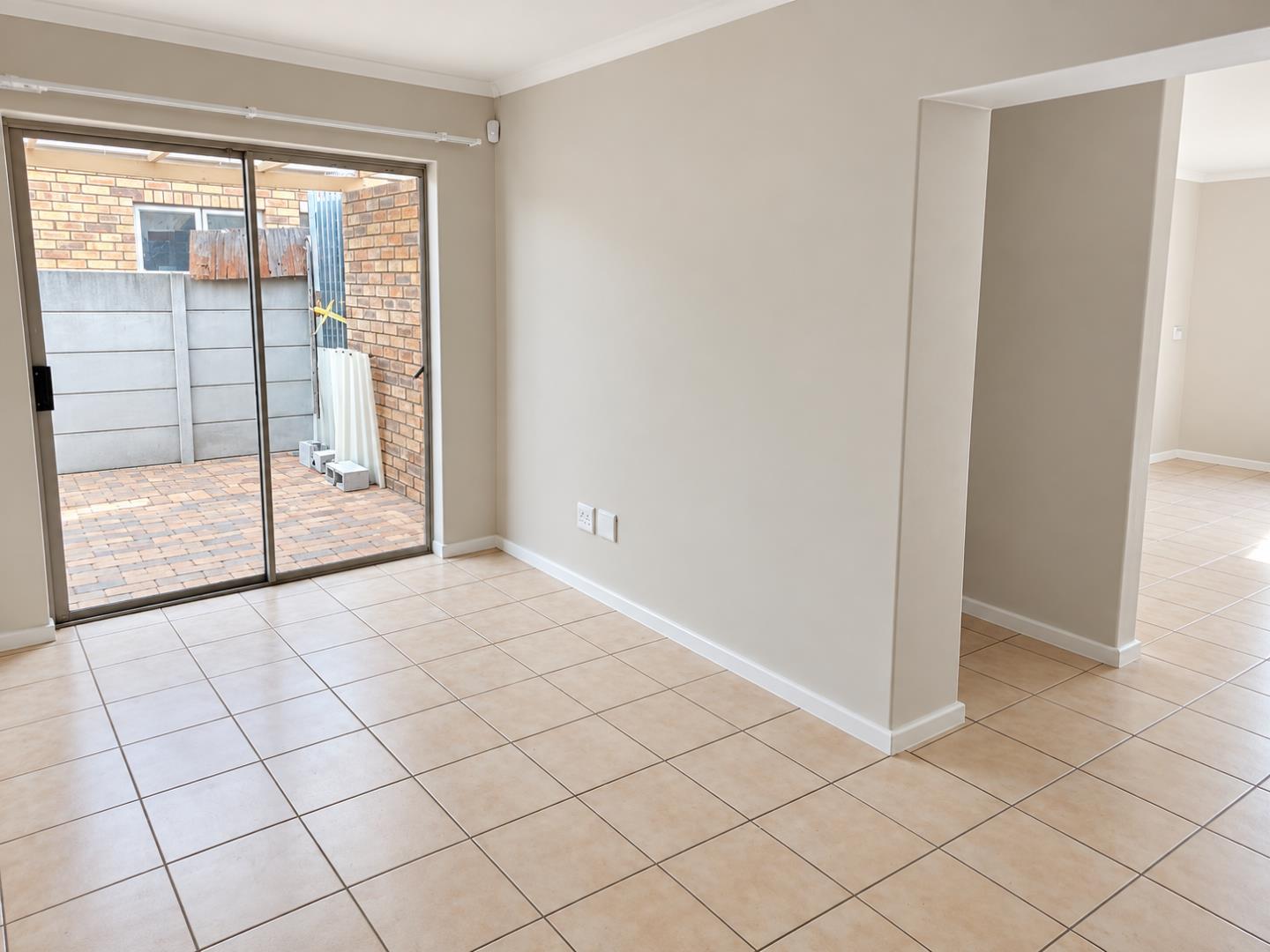 769856_Bright_Minimalist_Patio-View_Interior.png
